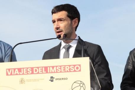 La tarifa plana de 50 euros para pensionistas con rentas bajas multiplica por diez el acceso a los viajes del Imserso